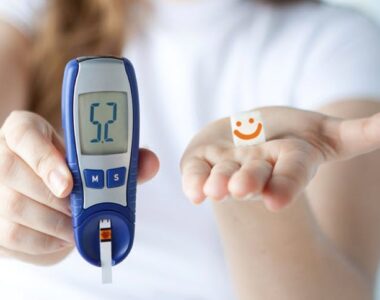 blood-glucose-meter-2